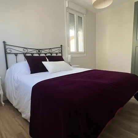 Caneiro 211 - Casa Urbana En La Ribeira Sacra בית נופש *